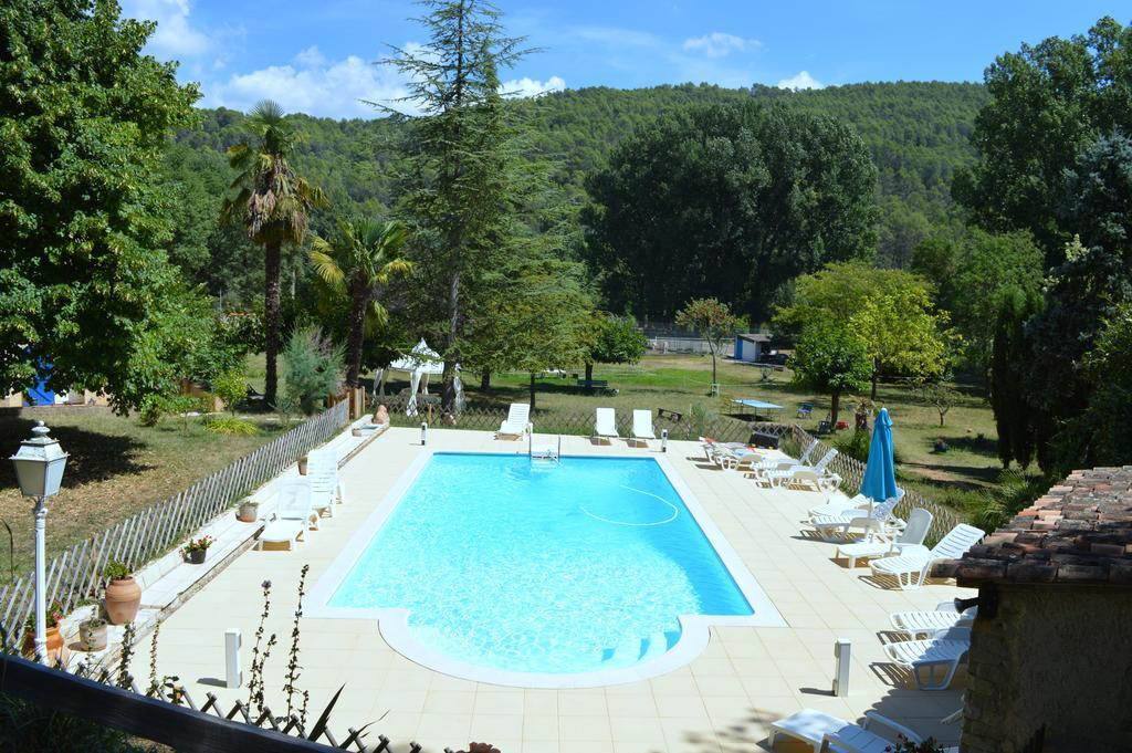 Le Pigeonnier Chambre D'Hotes La Provenc'Ane Salernes Esterno foto